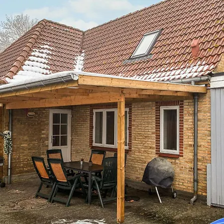 Semesterbostad 3 Bedroom Awesome In *