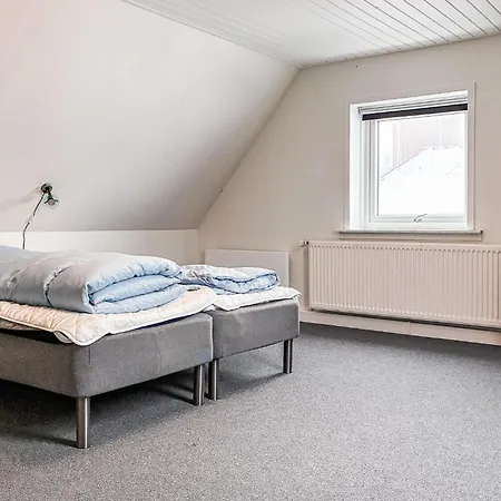 3 Bedroom Awesome In * Højer